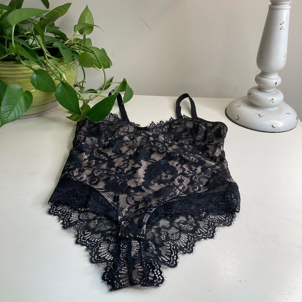 Lacey Cute Black Stretchy Bodysuit